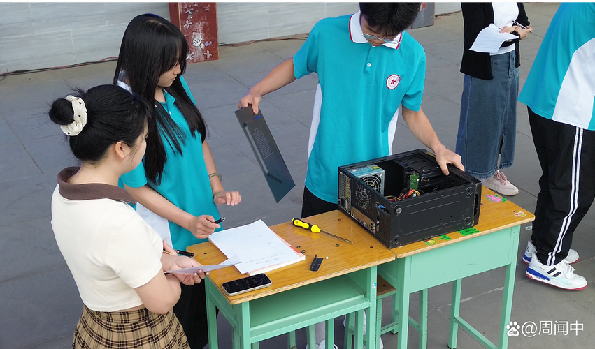 內江市科技開發學校 以賽促教，點亮職教學子數字夢想——職業教育活動周暨計算機電商專業技能大賽紀實